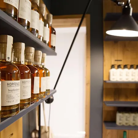 拉德酒店 3* 泰特南