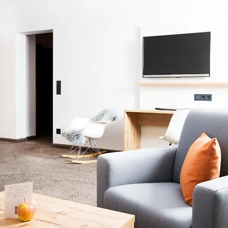 Rad Hotell
